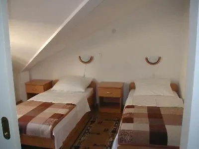 Ferienhaus In Crikvenica Mit Schoener Terrasse